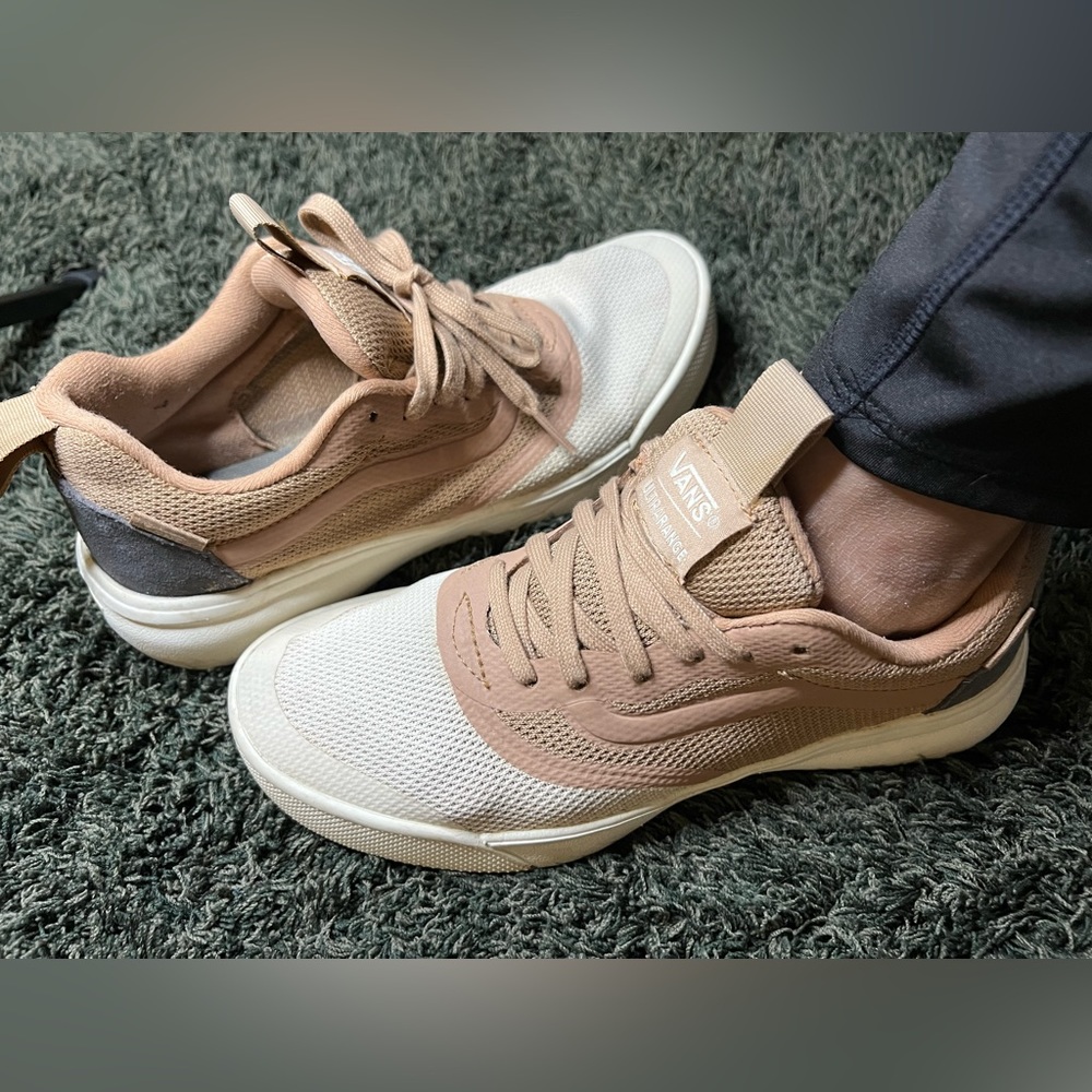 7.5 VANS ultra Cush light sneakers